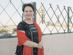 Adriana Barraza asegura que rechazar proyectos actorales por elegir la docencia es un decisión que toma con gusto.  /