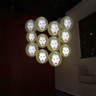 Arte digital de vanguardia en la ciudad