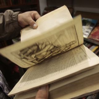 Recibirá Ángel García Lascuráin Homenaje al bibliófilo de la FIL