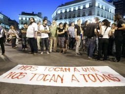 La organización conocida como 'Los indignados' esperan que el 15 de octubre ciudadanos de todo el mundo se unan a la causa. EFE  /