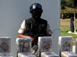 Las cantidades de cocaína decomisada entre ambas dependencias federales difieren. ARCHIVO  /