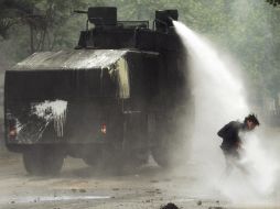 Al menos 250 jóvenes fueron detenidos en Chile tras una nueva y multitudinaria manifestación estudiantil. AP  /