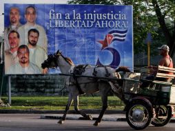 En la isla, la exigencia de libertad para los espías tiene gran difusión mediática. AP  /