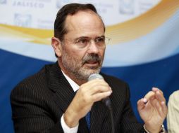 El líder del PAN, Gustavo Madero, dijo que una elección abierta a la ciudadanía es un proceso costoso y complejo.  /