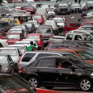 Embargan 58 vehículos que no pagaron tenencia