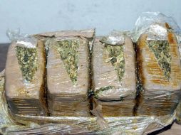 La droga y los detenidos fueron puestos a disposición de las autoridades para continuar con las indagatorias. ARCHIVO  /