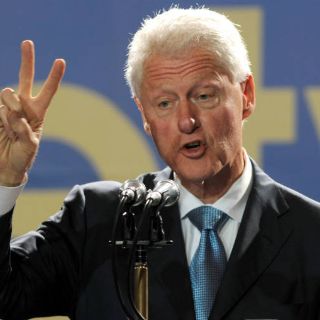 Clinton asegura que la crisis de la deuda no se compara a la Gran Depresión