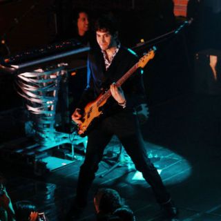 Provoca Benny Ibarra a fans lluvia de sentimientos