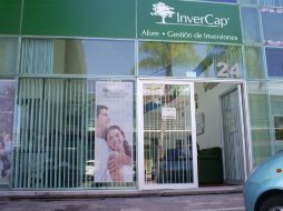 La Afore es una institución financiera distinta a un banco, aseguradora o a una casa de bolsa. ARCHIVO  /