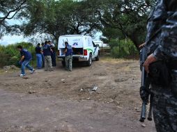 En la brecha conocida como Antiguo Camino Lomas de Tejeda,los cuerpos son encontrados por un oficial de la Policía de Tlajomulco.  /