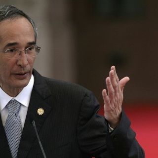 Impulsa Colom proyecto de presupuesto en Guatemala