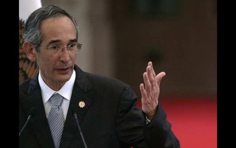 Colom comenzó gestiones para la aprobación del proyecto de presupuesto general de la nación 2012. ARCHIVO  /