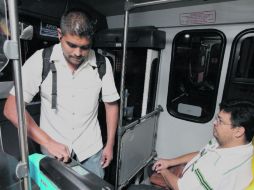 El sistema de transporte público de Puerto Vallarta arrancó con 15 unidades en servicio, distribuidas en cuatro rutas y 114 paraderos.  /