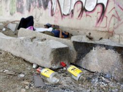 El alcohol es tóxico y daña los órganos como el hígado, principalmente promueve la pérdida de neuronas.  /