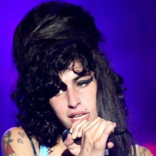 Publicarán libro sobre Amy Winehouse