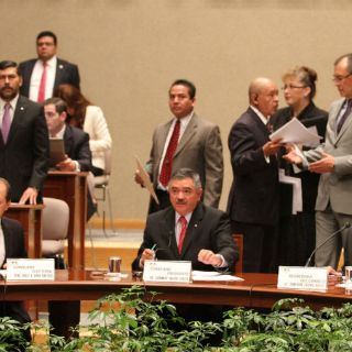 Diputados buscan destrabar designación en el IFE
