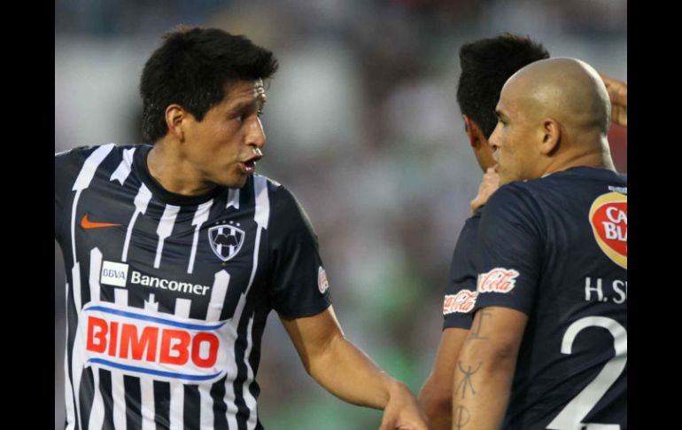 Ricardo Osorio (I) considera que una desatención por parte del equipo sería fatal en este encuentro. MEXSPORT  /