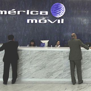 Va por acciones de Telmex