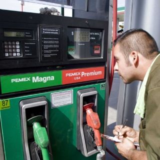 Reanuda sesión Comisión de Hacienda con discusión de IEPS a gasolinas