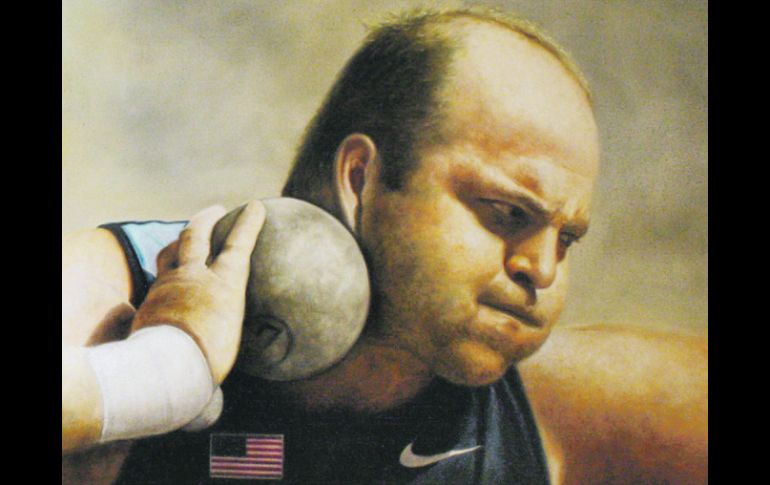 Aspecto del dípctico que compartió el primer lugar, obra de Dan Montellano cuyo título es Nosotros: condenado al éxito. ESPECIAL  /