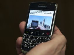 En el mundo existen 70 millones de usuarios de teléfonos BlackBerry, según Fregoso. AP  /