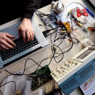 Hay 35 millones de casos de ciberespionaje al año en México