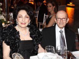 Martha Olvera y Carlos Gutiérrez.  /