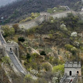 Un tramo de la Gran Muralla china, cerca del derrumbe por la minería ilegal