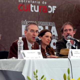 Ofreció el vate surcoreano Kim Ki Dong 'Wolsan' un recital de poesía