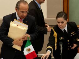 El Presidente Calderón se despidió al término de la 'Reunión del Ejecutivo con el Movimiento Nacional Por la Paz con Justicia. NTX  /