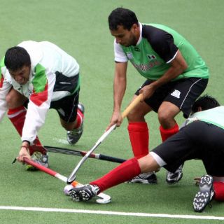 Igualan México y Canadá en Hockey