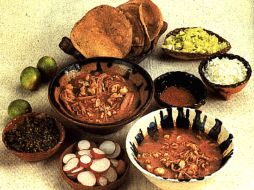 Antes se consumía pozole, hoy lo usual es comprar sopas instantáneas. ESPECIAL  /