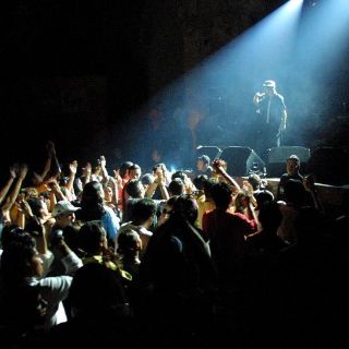 Sargento García hace temblar a Calle 2