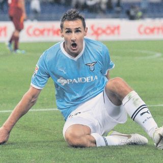 El Clásico romano se lo lleva la Lazio