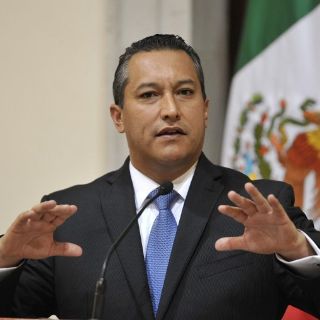 Falso que Calderón acusara al PRI de pactar con narco: Blake