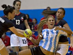 Las chilenas no pudieron contra la hegemonía argentina. MEXSPORT  /