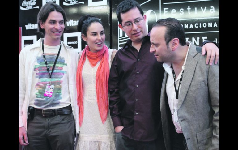 Parte del elenco, encabezado por Ana Serradilla, asistió al estreno de la cinta Pastorela. EL UNIVERSAL  /