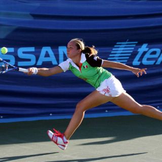 Mexicana vence a brasileña en primera ronda de tenis
