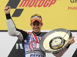 El pasado fin se semana, Stoner se coronó Campeón del Mundo de MotoGP. REUTERS  /