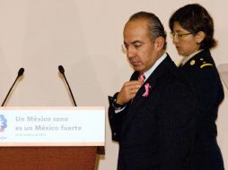 El Mandatario, Felipe Calderón, causó gran polémica con sus declaraciones al New York Times. NOTIMEX  /