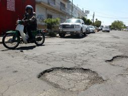 Este año ya se han reparado 118 mil 826 baches con alrededor de 12 mil toneladas de asfalto.  /