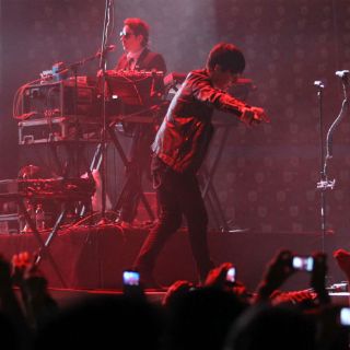 Kinky se lleva la noche en el Benito Juárez