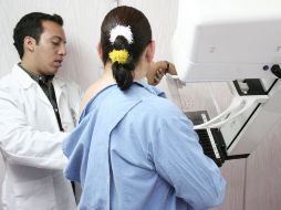 La mastografía anual es recomendable en mujeres de 40 y más.  /