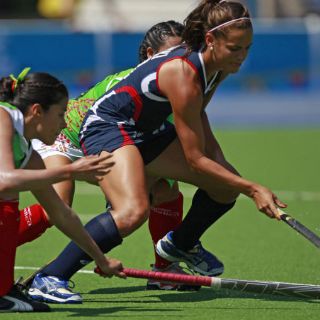 Estados Unidos vence a México en hockey femenil