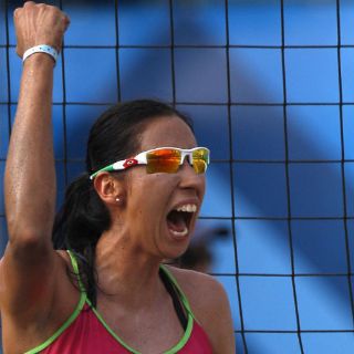 Mexicanas García y Candelas: En semifinal de voleibol