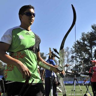 Juan René Serrano da otro paso hacia el oro