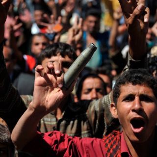 EU advierte a Siria y Yemen del 'final amargo de los puños de hierro'