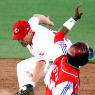EU propina paliza a Dominicana de 20x2 en béisbol