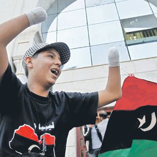 Libia festeja ejecución de Gadhafi