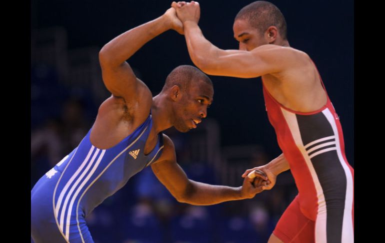 Descentraliza el poderío cubano en lucha. AFP  /